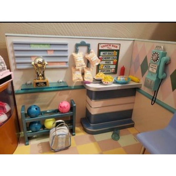 Our Generation Let It Roll - Retro Bowling Alley Set Accessories Included - Picture 4 of 5